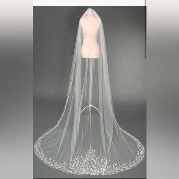 Blossom Veil by Enaura - Picture 4 of 4